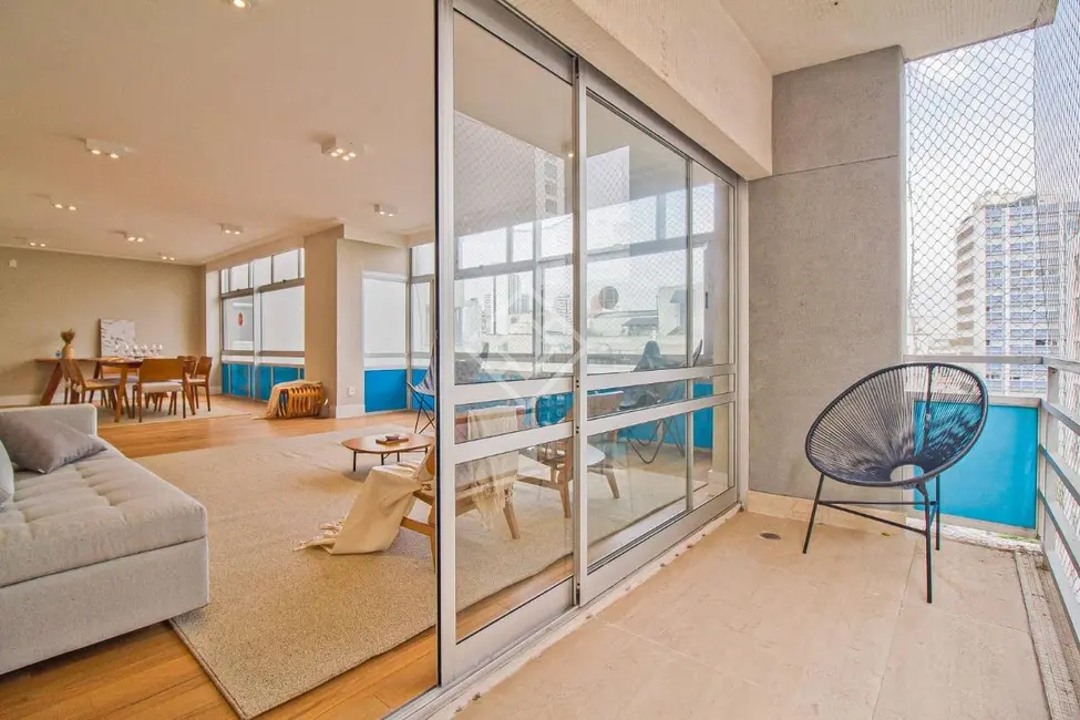 Apartamento com 2 quartos à venda, 210m2 em Higienópolis, São Paulo - SP - imagem 8 Foto 8 de Apartamento com 2 quartos à venda, 210m2 em Higienópolis, São Paulo - SP