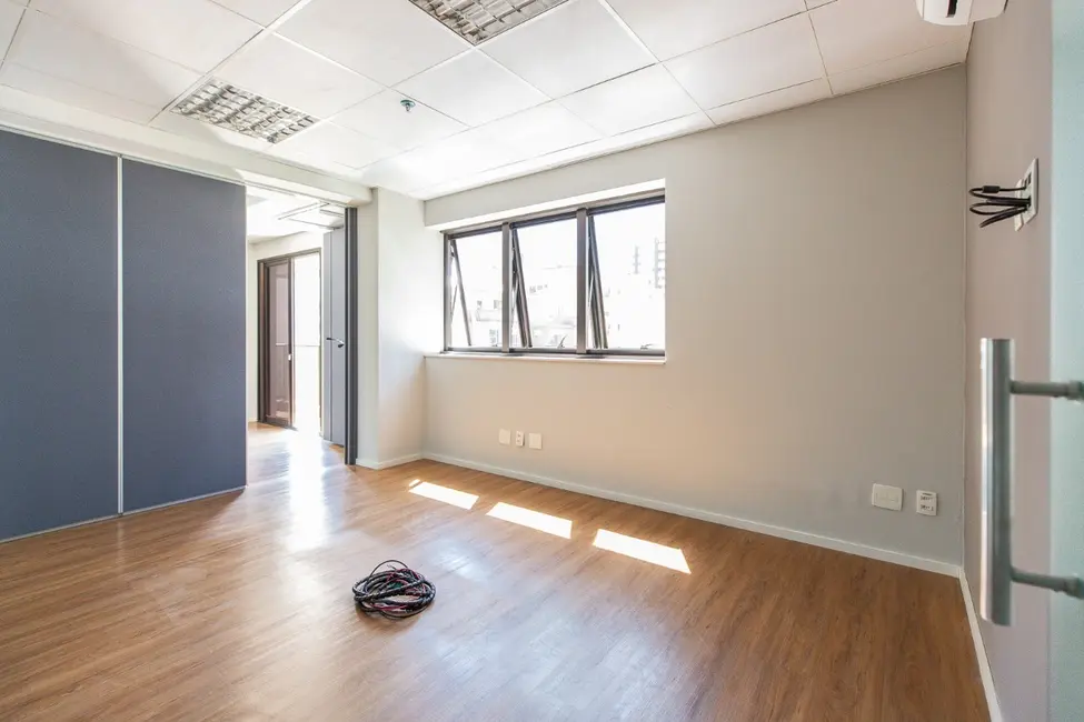 Foto 7 de Sala Comercial à venda, 100m2 em Vila Buarque, São Paulo - SP