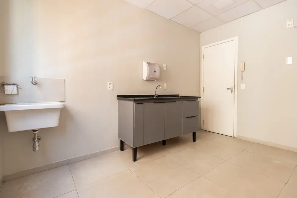Sala Comercial à venda, 48m2 em Vila Buarque, São Paulo - SP - imagem 3 Foto 3 de Sala Comercial à venda, 48m2 em Vila Buarque, São Paulo - SP