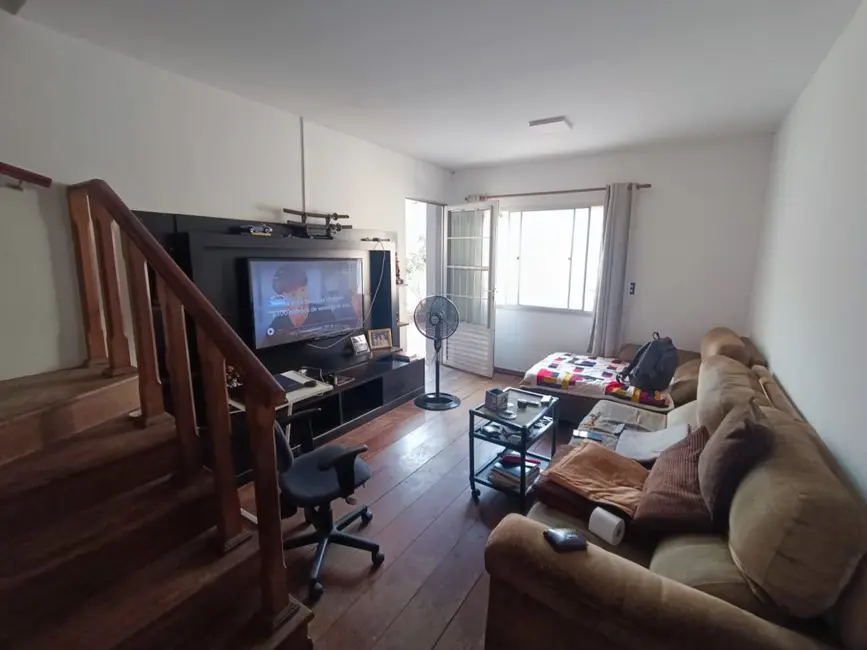 Casa com 3 quartos à venda, 190m2 em Vila do Castelo, São Paulo - SP - imagem 3 Foto 3 de Casa com 3 quartos à venda, 190m2 em Vila do Castelo, São Paulo - SP