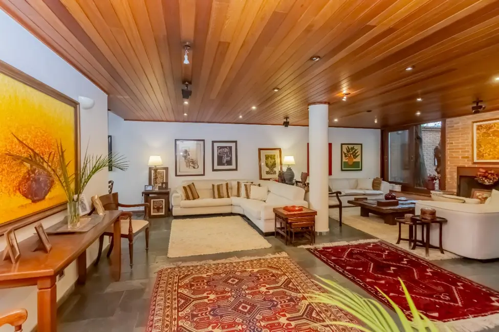 Foto 5 de Casa com 4 quartos para alugar, 310m2 em Indianópolis, São Paulo - SP