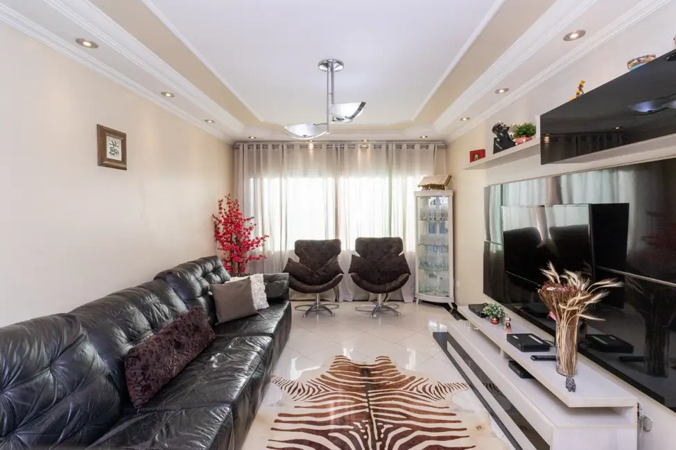 Sobrado com 3 quartos à venda, 156m2 em Chácara Inglesa, São Paulo - SP - imagem 2 Foto 2 de Sobrado com 3 quartos à venda, 156m2 em Chácara Inglesa, São Paulo - SP