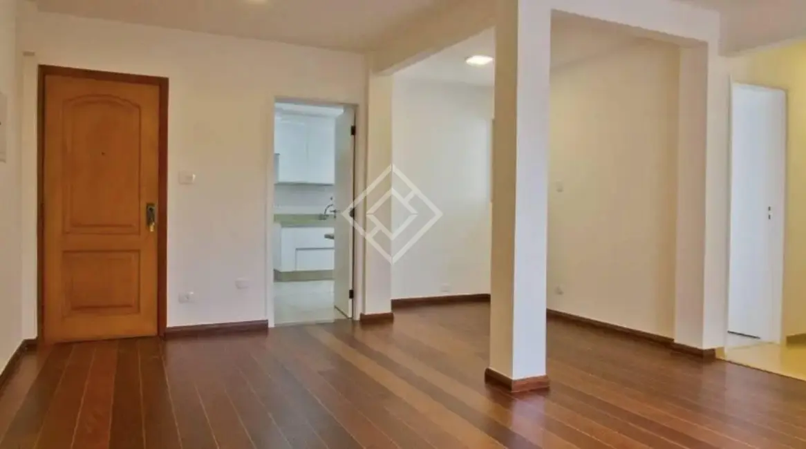 Foto 2 de Apartamento com 2 quartos à venda, 100m2 em Cerqueira César, São Paulo - SP