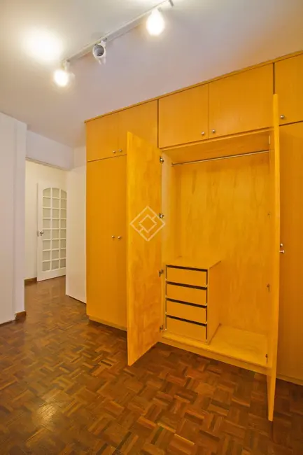 Foto 9 de Apartamento com 3 quartos à venda, 106m2 em Itaim Bibi, São Paulo - SP