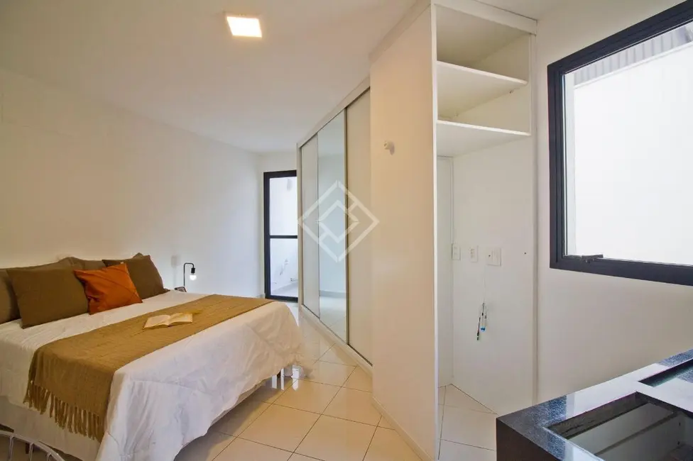 Foto 2 de Apartamento com 1 quarto à venda, 34m2 em Vila Nova Conceição, São Paulo - SP