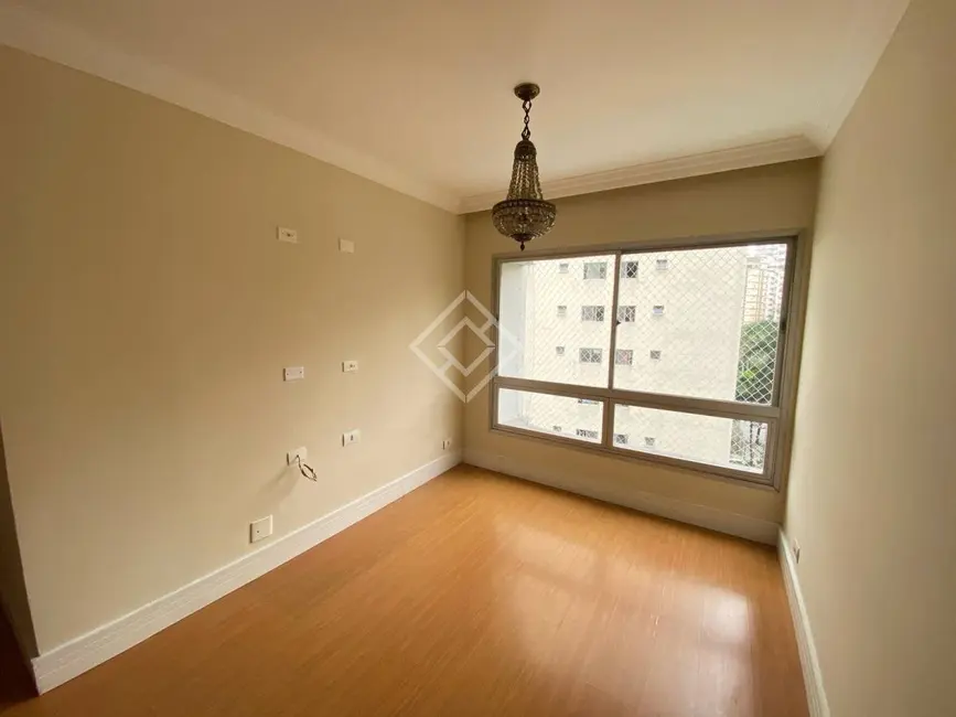 Foto 2 de Apartamento com 3 quartos para alugar, 75m2 em Aclimação, São Paulo - SP