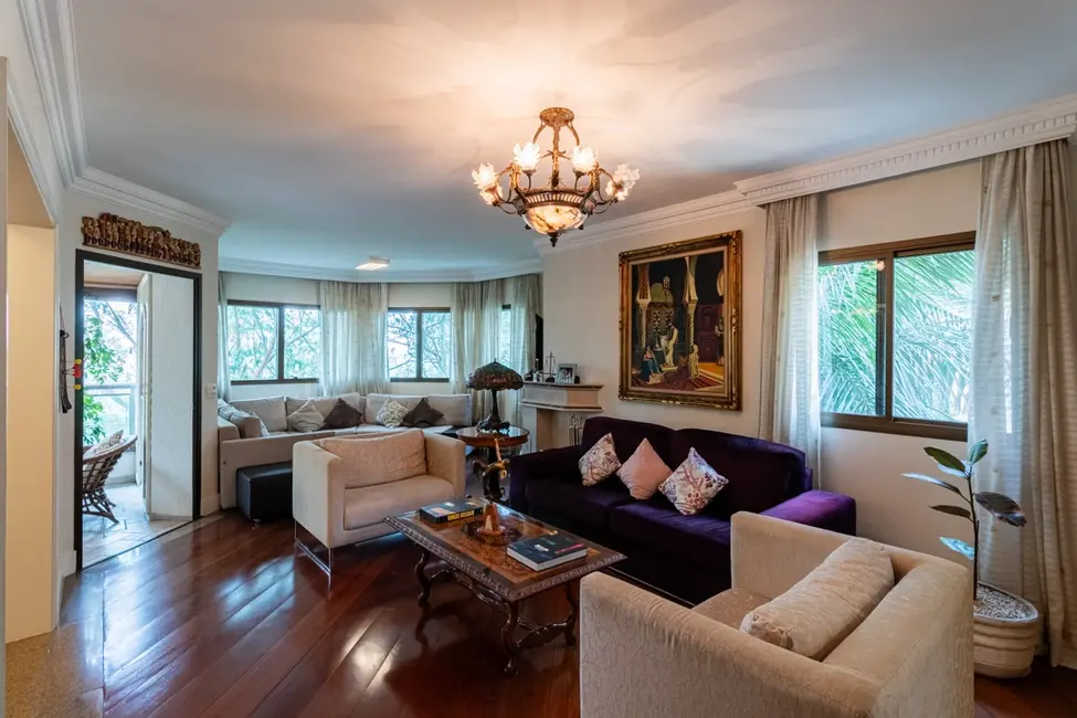 Foto 4 de Apartamento com 4 quartos à venda, 225m2 em Jardim Fonte do Morumbi, São Paulo - SP