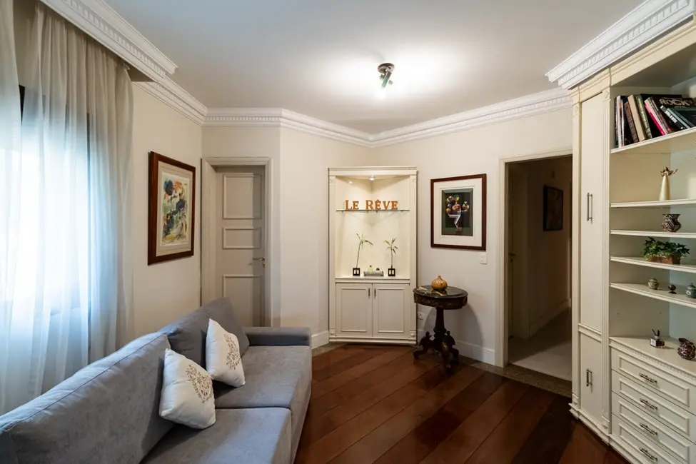 Foto 2 de Apartamento com 4 quartos à venda, 225m2 em Jardim Fonte do Morumbi, São Paulo - SP