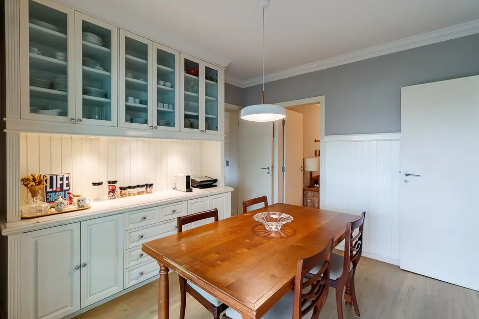 Foto 8 de Apartamento com 3 quartos à venda, 225m2 em Jardim Fonte do Morumbi, São Paulo - SP