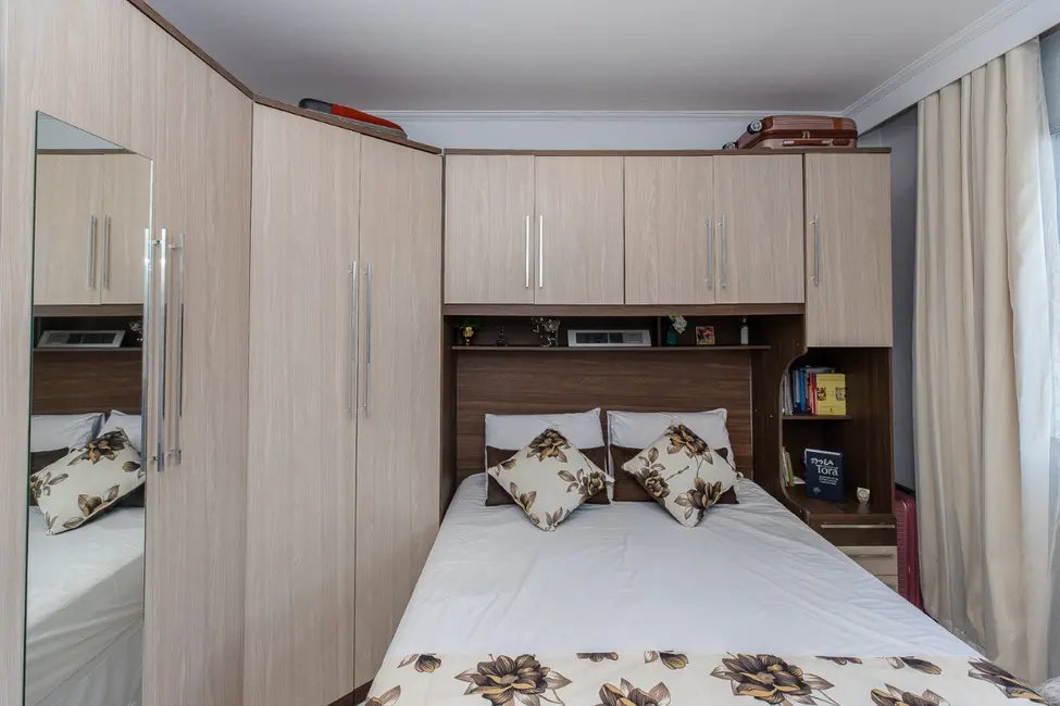 Foto 6 de Casa com 3 quartos à venda, 170m2 em Jardim das Imbuias, São Paulo - SP