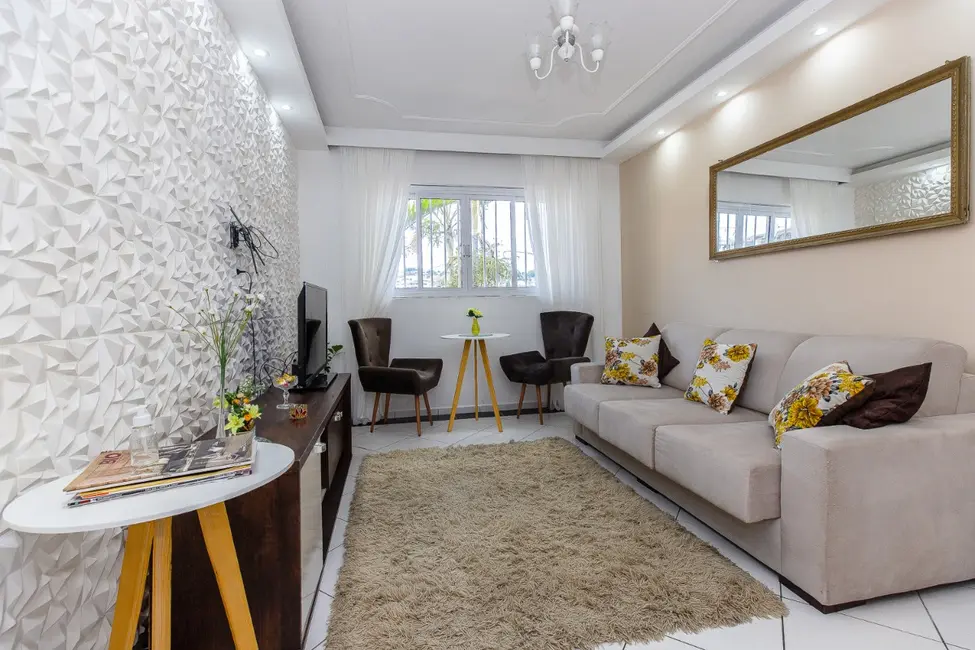 Foto 4 de Casa com 3 quartos à venda, 170m2 em Jardim das Imbuias, São Paulo - SP