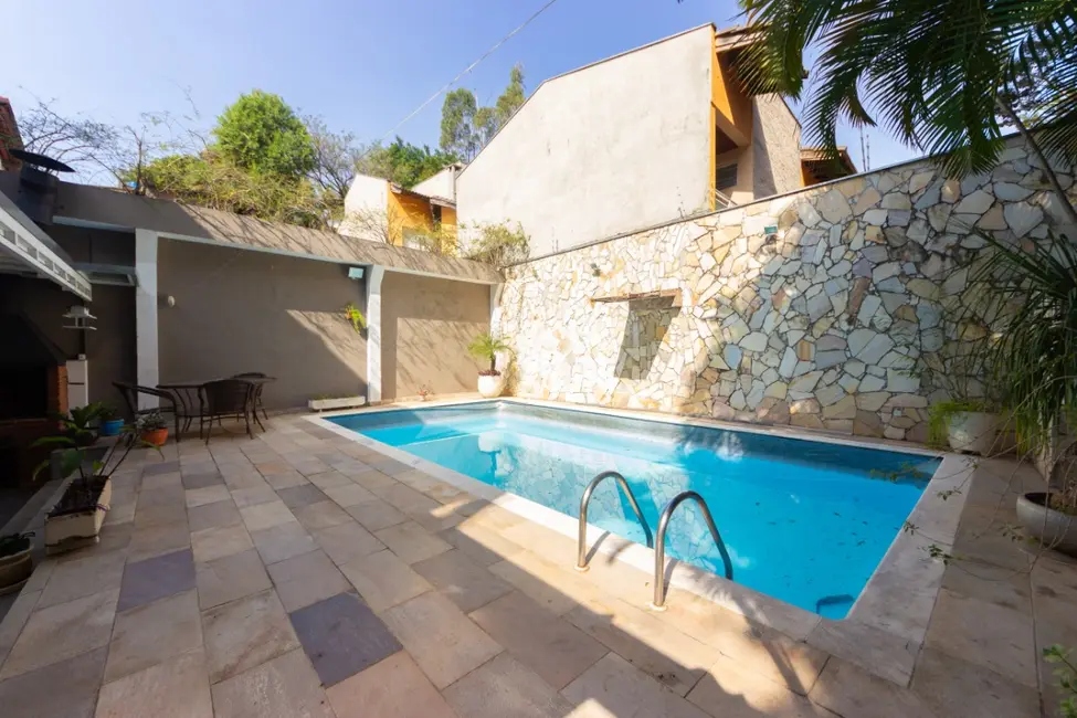 Sobrado com 4 quartos à venda, 399m2 em Jardim Prudência, São Paulo - SP - imagem 2 Foto 2 de Sobrado com 4 quartos à venda, 399m2 em Jardim Prudência, São Paulo - SP