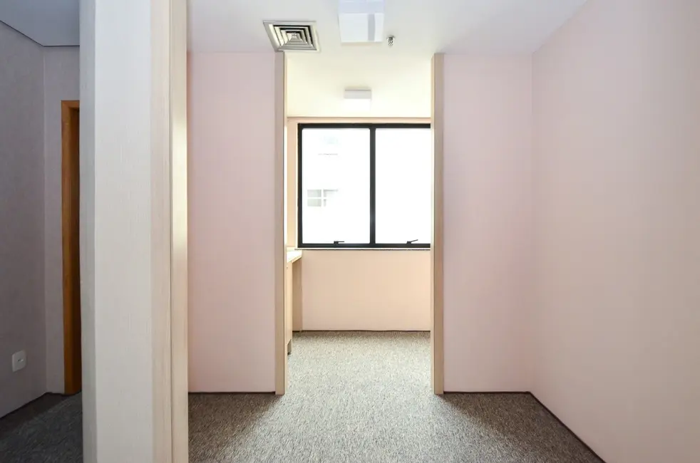 Sala Comercial à venda, 57m2 em Itaim Bibi, São Paulo - SP - imagem 4 Foto 4 de Sala Comercial à venda, 57m2 em Itaim Bibi, São Paulo - SP