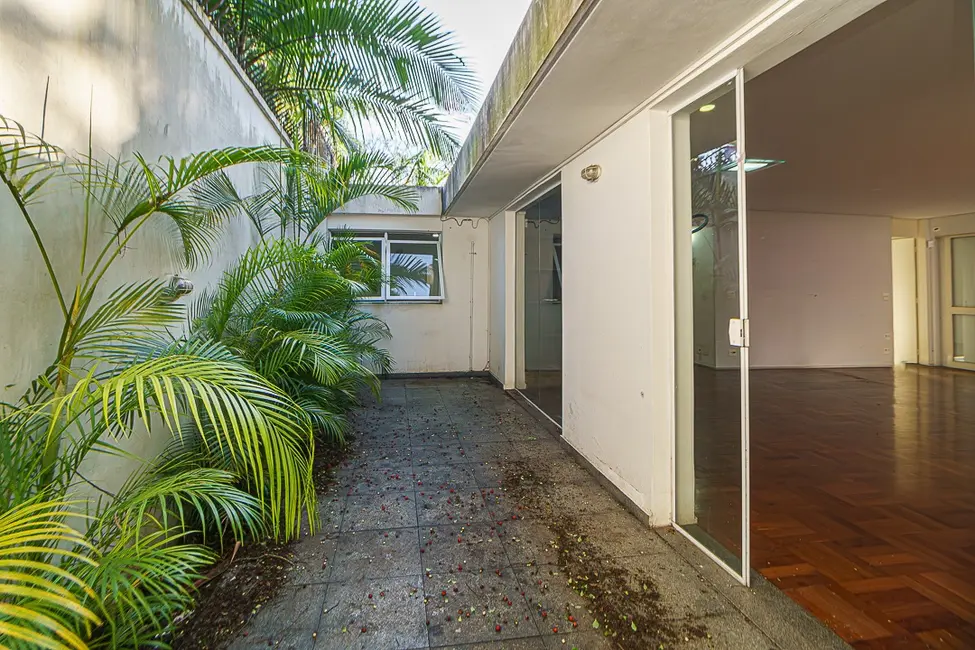 Foto 8 de Casa à venda, 334m2 em Sumarezinho, São Paulo - SP