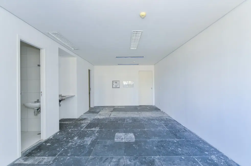 Foto 3 de Sala Comercial à venda, 34m2 em Vila Guarani (Z Sul), São Paulo - SP