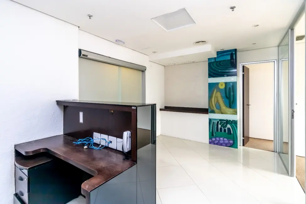 Sala Comercial à venda, 180m2 em Jardim Paulista, São Paulo - SP - imagem 3 Foto 3 de Sala Comercial à venda, 180m2 em Jardim Paulista, São Paulo - SP