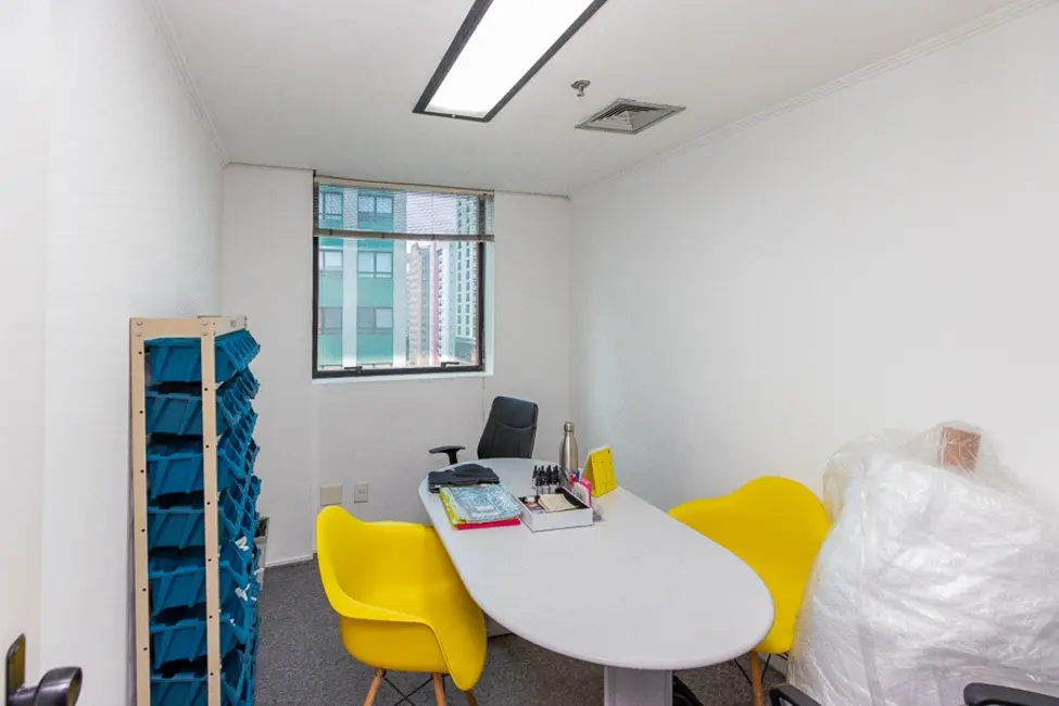 Sala Comercial à venda, 114m2 em Jardim Paulista, São Paulo - SP - imagem 8 Foto 8 de Sala Comercial à venda, 114m2 em Jardim Paulista, São Paulo - SP