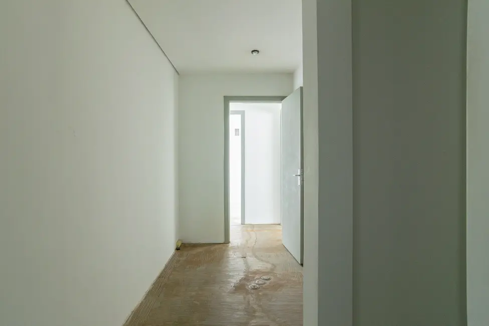 Sala Comercial à venda, 41m2 em Vila Olímpia, São Paulo - SP - imagem 3 Foto 3 de Sala Comercial à venda, 41m2 em Vila Olímpia, São Paulo - SP