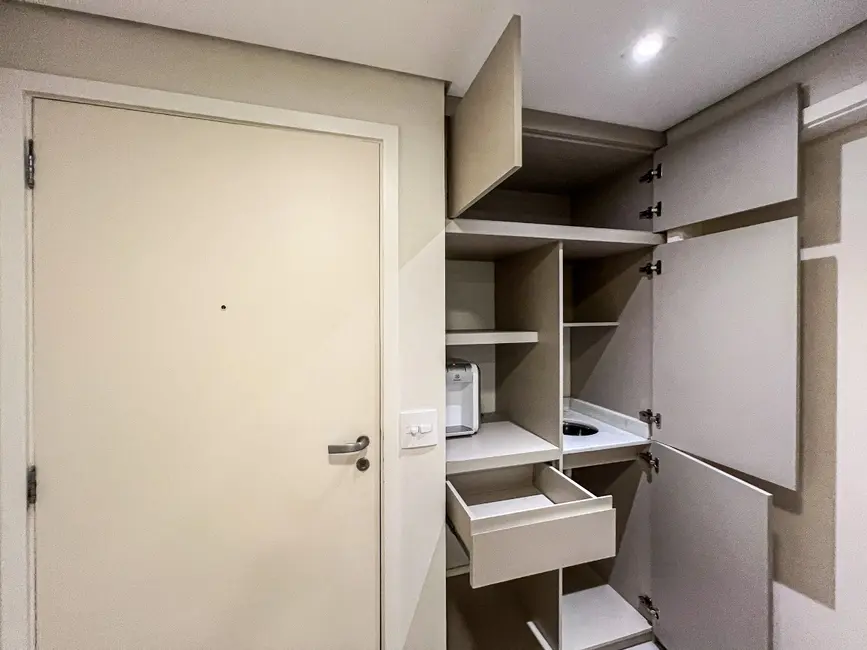 Sala Comercial à venda, 37m2 em Vila Mariana, São Paulo - SP - imagem 6 Foto 6 de Sala Comercial à venda, 37m2 em Vila Mariana, São Paulo - SP