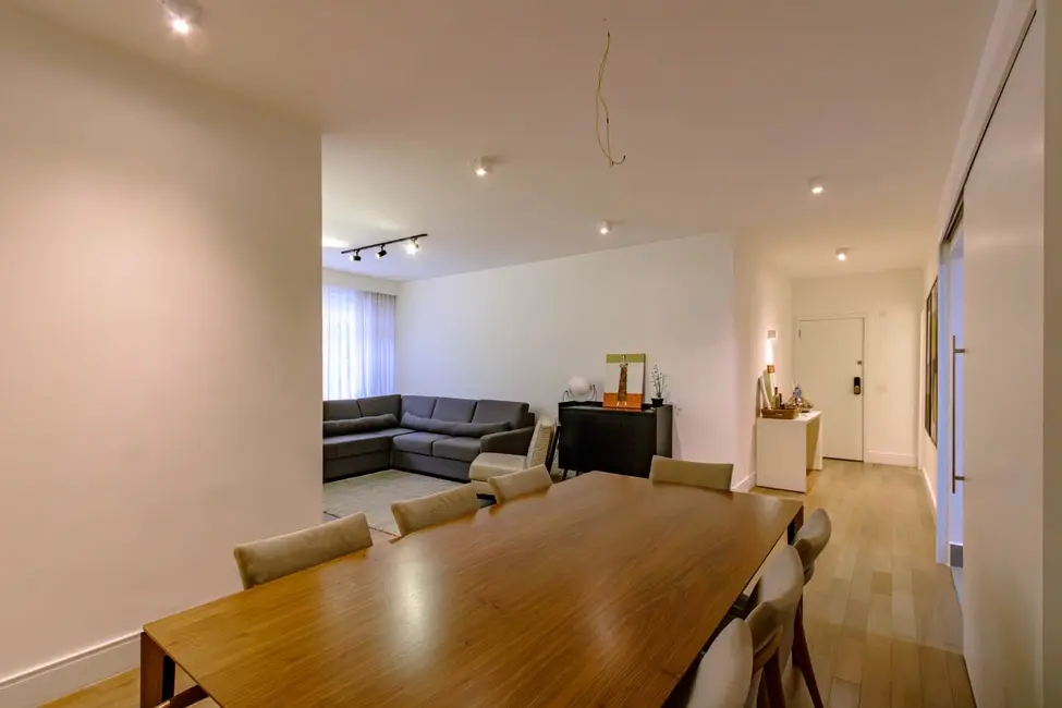 Foto 5 de Apartamento com 3 quartos à venda, 142m2 em Jardim Paulista, São Paulo - SP
