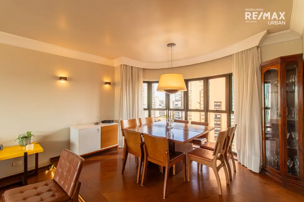 Apartamento com 3 quartos à venda, 146m2 em Vila Clementino, São Paulo - SP - imagem 5 Foto 5 de Apartamento com 3 quartos à venda, 146m2 em Vila Clementino, São Paulo - SP