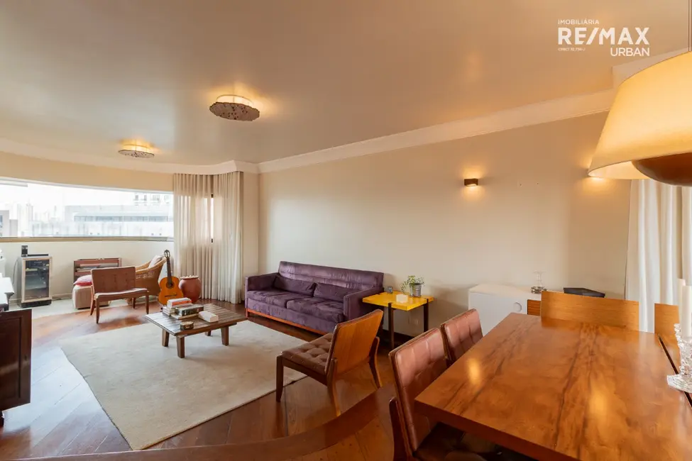 Apartamento com 3 quartos à venda, 146m2 em Vila Clementino, São Paulo - SP - imagem 8 Foto 8 de Apartamento com 3 quartos à venda, 146m2 em Vila Clementino, São Paulo - SP