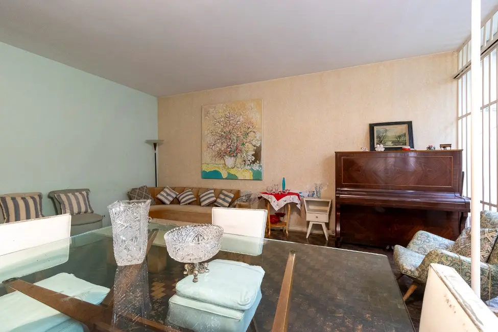 Foto 2 de Casa à venda, 300m2 em Água Branca, São Paulo - SP