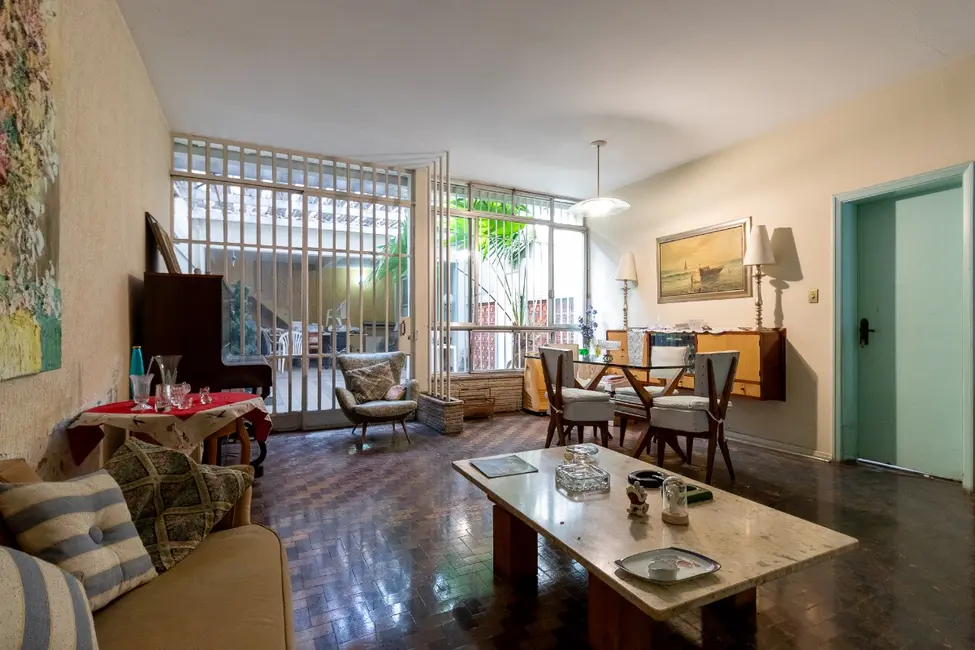 Foto 3 de Casa à venda, 300m2 em Água Branca, São Paulo - SP