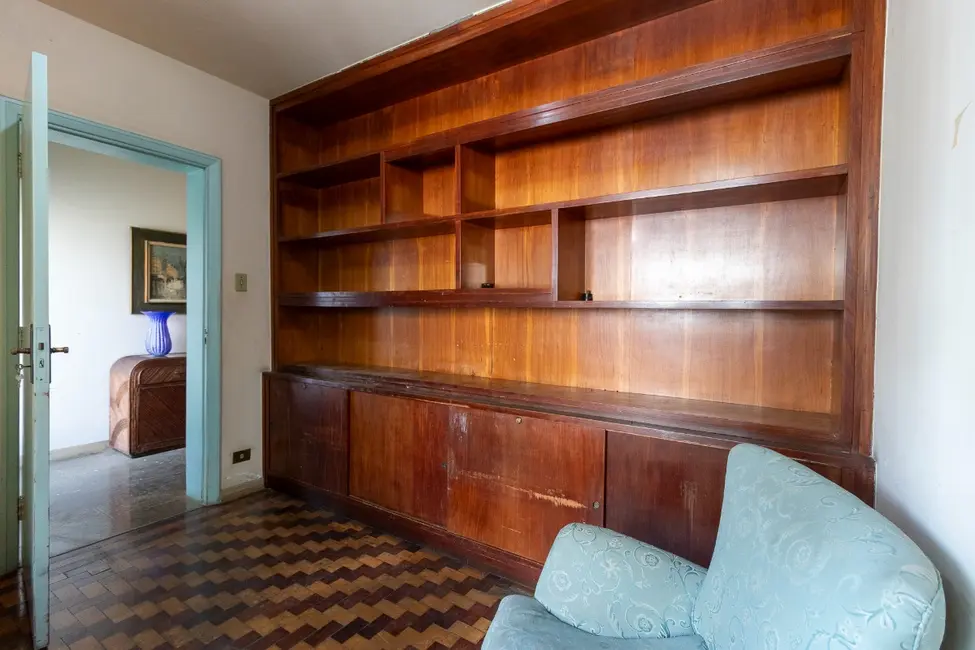 Foto 4 de Casa à venda, 300m2 em Água Branca, São Paulo - SP