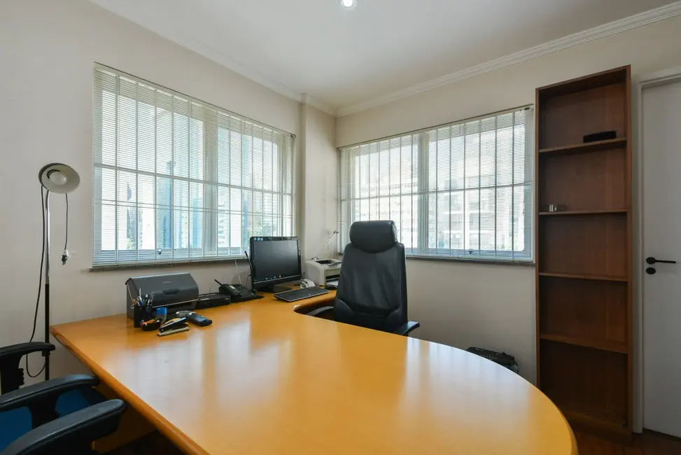 Foto 5 de Sala Comercial à venda, 31m2 em Cerqueira César, São Paulo - SP