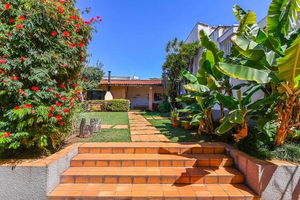 Foto 3 de Casa à venda, 330m2 em Planalto Paulista, São Paulo - SP