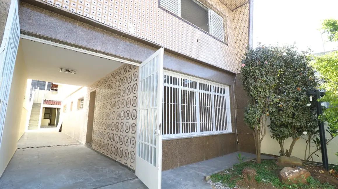 Foto 4 de Casa com 4 quartos à venda, 300m2 em Canindé, São Paulo - SP