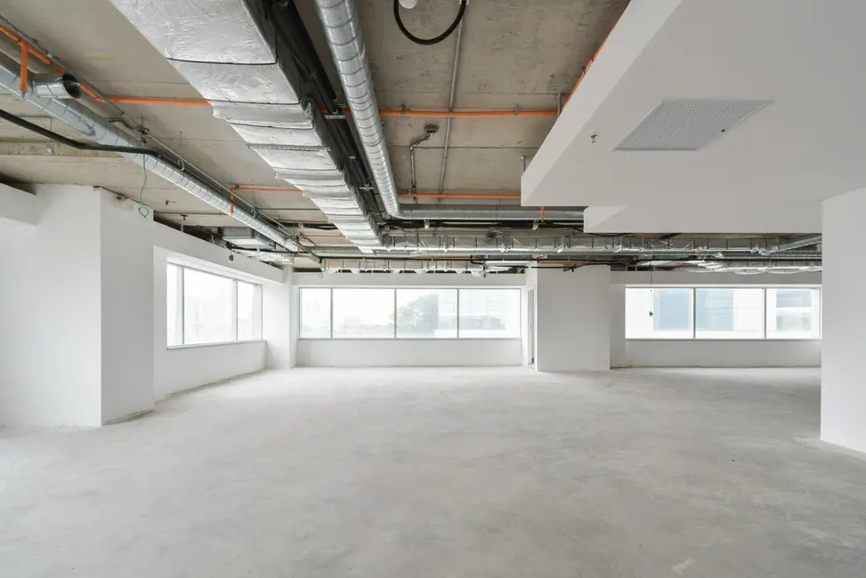 Sala Comercial à venda, 225m2 em Ponte Pequena, São Paulo - SP - imagem 2 Foto 2 de Sala Comercial à venda, 225m2 em Ponte Pequena, São Paulo - SP