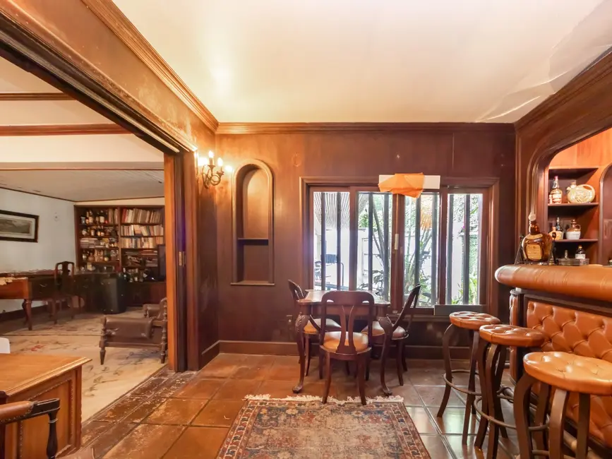 Casa com 4 quartos à venda, 400m2 em Alto de Pinheiros, São Paulo - SP - imagem 9 Foto 9 de Casa com 4 quartos à venda, 400m2 em Alto de Pinheiros, São Paulo - SP