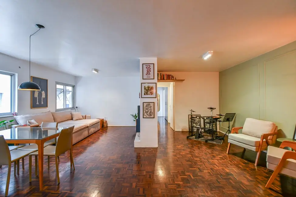 Foto 4 de Apartamento com 2 quartos à venda, 107m2 em Itaim Bibi, São Paulo - SP