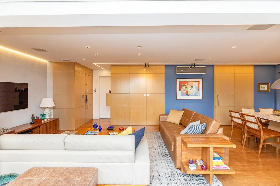 Apartamento com 3 quartos à venda, 137m2 em Moema, São Paulo - SP - imagem 9 Foto 9 de Apartamento com 3 quartos à venda, 137m2 em Moema, São Paulo - SP