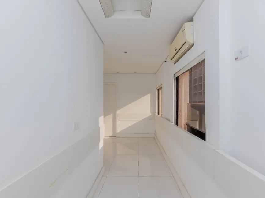 Foto 9 de Sala Comercial à venda, 47m2 em Vila Nova Conceição, São Paulo - SP