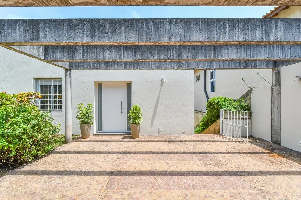 Foto 6 de Casa com 4 quartos à venda, 231m2 em Vila Inah, São Paulo - SP