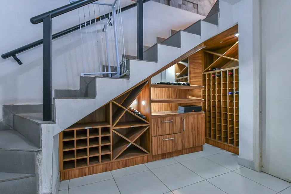 Casa com 3 quartos à venda, 400m2 em Aclimação, São Paulo - SP - imagem 6 Foto 6 de Casa com 3 quartos à venda, 400m2 em Aclimação, São Paulo - SP