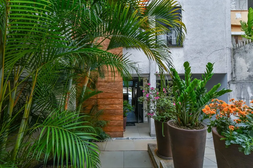 Casa com 3 quartos à venda, 400m2 em Aclimação, São Paulo - SP - imagem 3 Foto 3 de Casa com 3 quartos à venda, 400m2 em Aclimação, São Paulo - SP