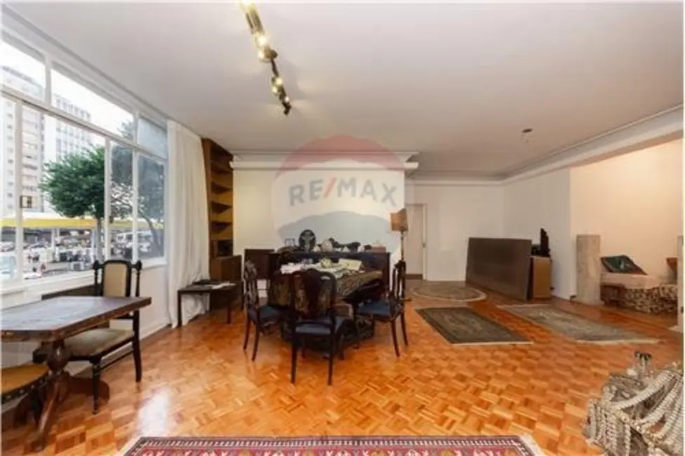 Foto 2 de Apartamento com 3 quartos à venda, 180m2 em Jardim Paulista, São Paulo - SP