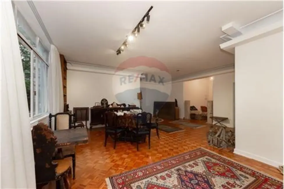 Foto 3 de Apartamento com 3 quartos à venda, 180m2 em Jardim Paulista, São Paulo - SP