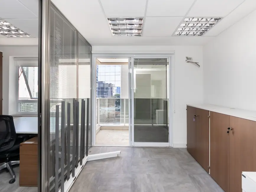 Sala Comercial à venda, 41m2 em São Paulo - SP - imagem 2 Foto 2 de Sala Comercial à venda, 41m2 em São Paulo - SP