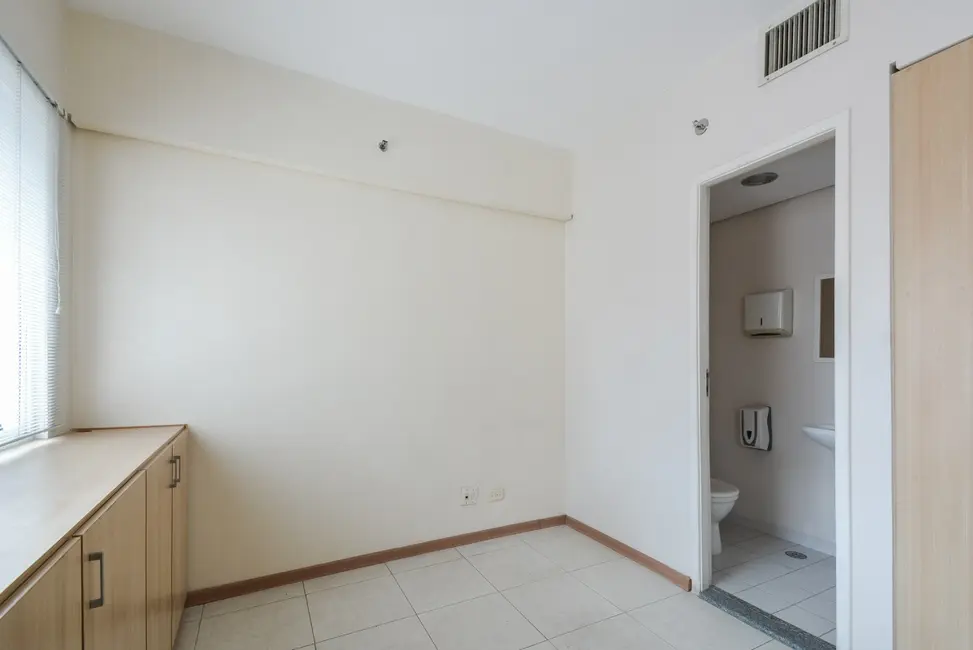 Sala Comercial à venda, 28m2 em Bela Vista, São Paulo - SP - imagem 9 Foto 9 de Sala Comercial à venda, 28m2 em Bela Vista, São Paulo - SP