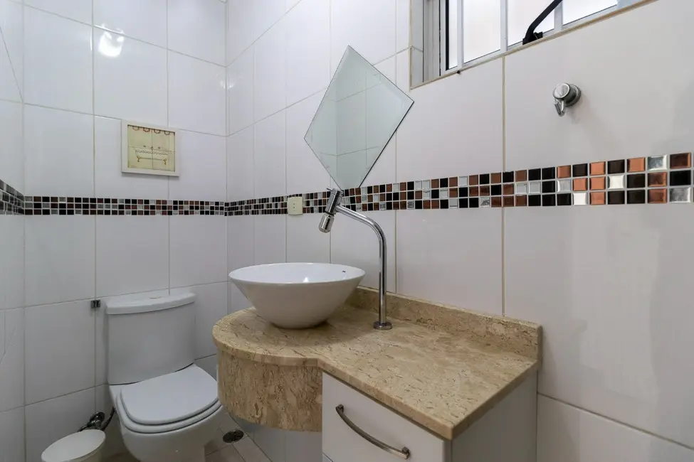 Foto 5 de Sobrado com 3 quartos à venda, 271m2 em Parque Jabaquara, São Paulo - SP