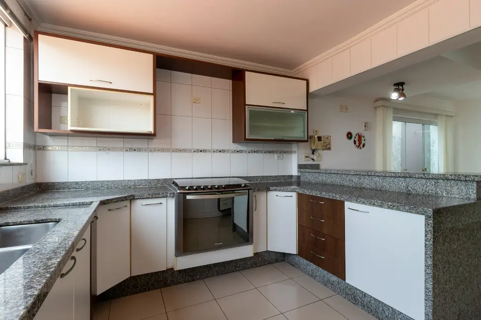 Foto 8 de Sobrado com 3 quartos à venda, 271m2 em Parque Jabaquara, São Paulo - SP