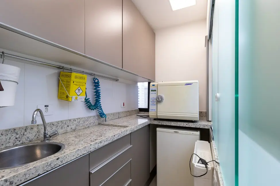 Sala Comercial à venda, 39m2 em Indianópolis, São Paulo - SP - imagem 4 Foto 4 de Sala Comercial à venda, 39m2 em Indianópolis, São Paulo - SP