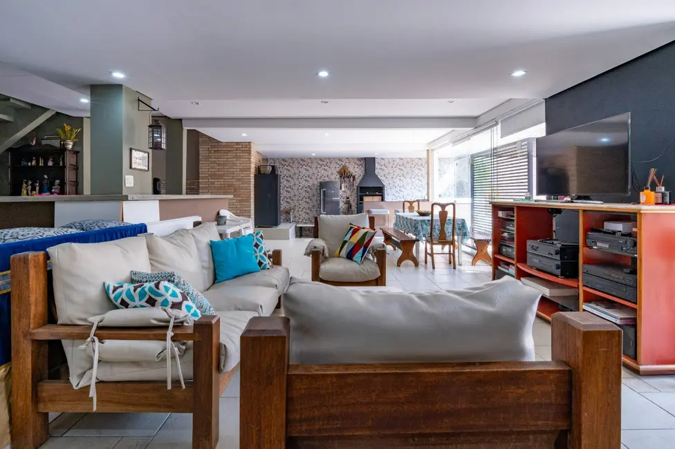 Foto 9 de Casa com 4 quartos à venda, 387m2 em Vila Inah, São Paulo - SP