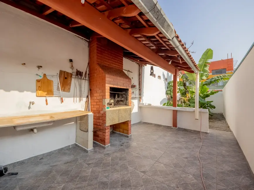 Foto 3 de Casa à venda, 214m2 em Cidade Mãe do Céu, São Paulo - SP