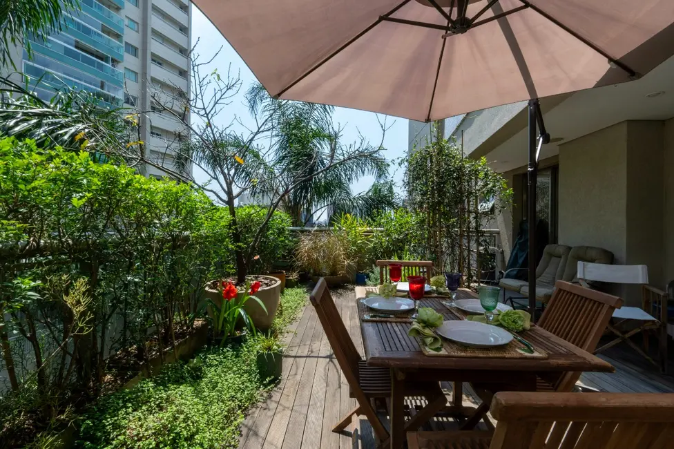 Foto 2 de Apartamento com 3 quartos à venda, 250m2 em Vila Suzana, São Paulo - SP